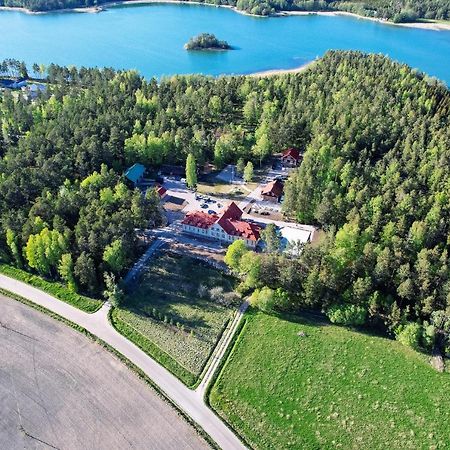 Gammelgard Pizza & Padel Resort Nagu Exteriör bild